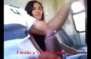 XXX: 运动兴奋的学生穿着丝袜玩具