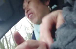 XXX: 妻子穿上红色长袜给了他们一个情人P2